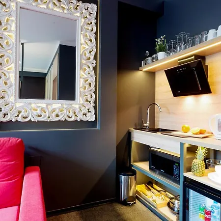 Beloved - Centre * Warschau